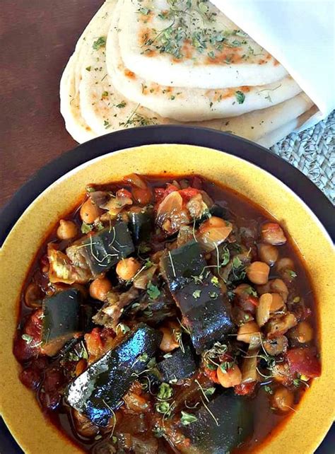 eggplant-chickpea-curry-canadian-cooking-adventures image