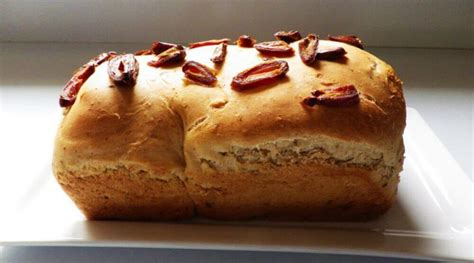 date-nut-bread-bread-machine-recipes-bread-maker image