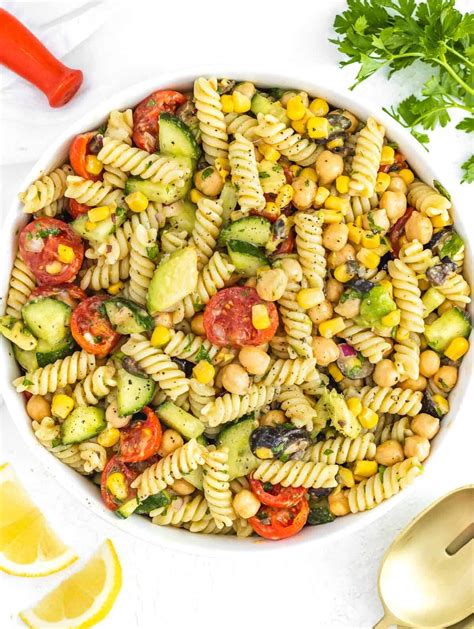 chickpea-pasta-salad-plant-based-school image