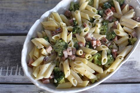 pasta-with-broccoli-parmesan-cheese-and-ham image