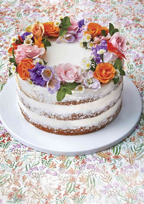 36-fruity-and-floral-cakes-made-for-spring image