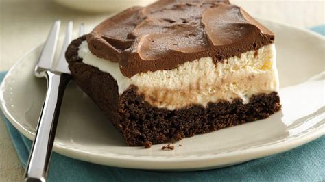 mud-slide-ice-cream-cake-recipe-lifemadedeliciousca image