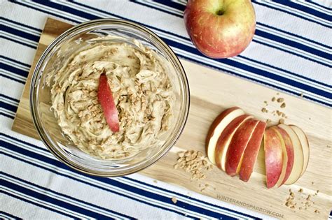 heath-bar-apple-dip-recipe-make-it-in-10-minutes image