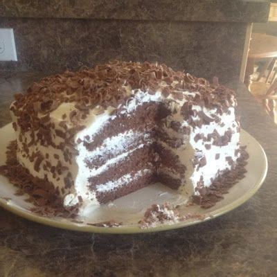 copycat-zippys-chocolate-dream-cake-recipe-pinterest image