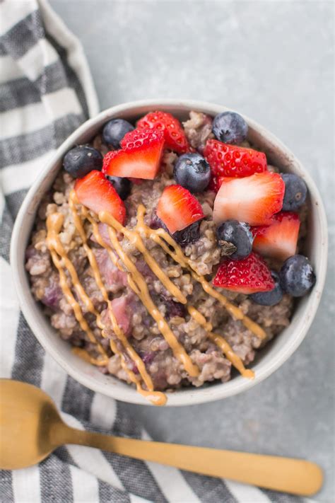 baked-steel-cut-oatmeal-the-clean-eating-couple image