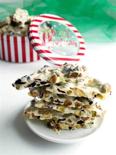 5-minute-white-chocolate-holiday-bark-pudge-factor image