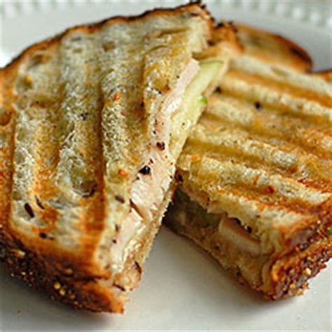 turkey-brie-and-apple-grilled-sandwich-tasty-kitchen image