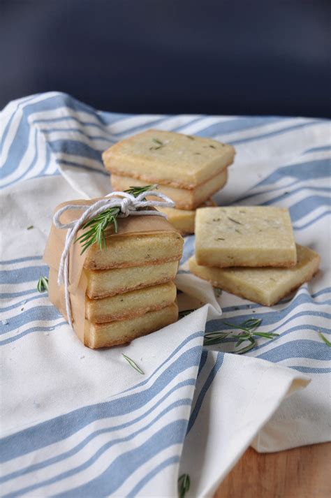 rosemary-olive-oil-shortbread-cookies-amanda image