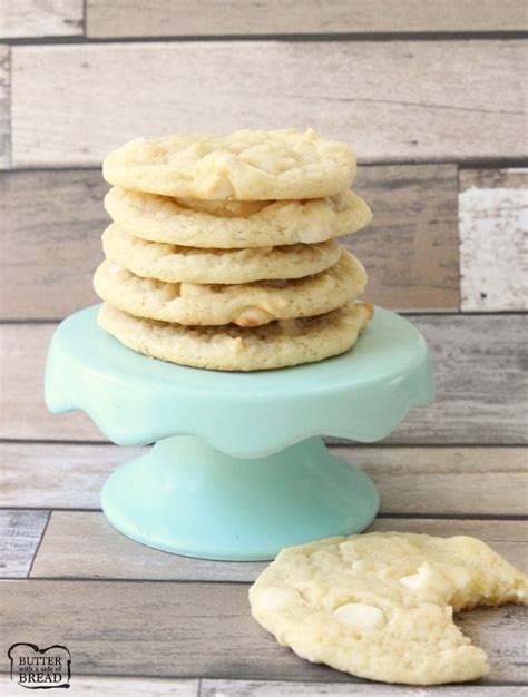 banana-cream-cookies-butter-with-a-side-of-bread image