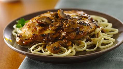 chicken-marsala-recipe-by-emeril-lagasse-thefoodxp image