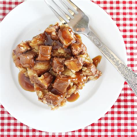 snickers-caramel-apple-bars-recipe-home-cooking image