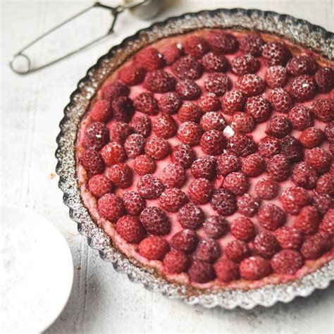 fresh-raspberry-lemon-cheesecake-tart-recipe-on image