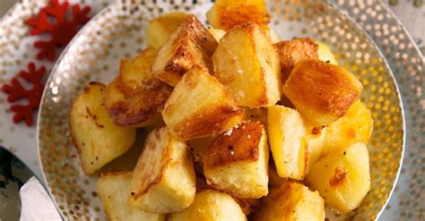 oven-fried-potatoes-recipe-eat-smarter-usa image
