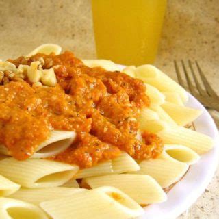 penne-with-roasted-red-pepper-and-tomato-sauce-v image