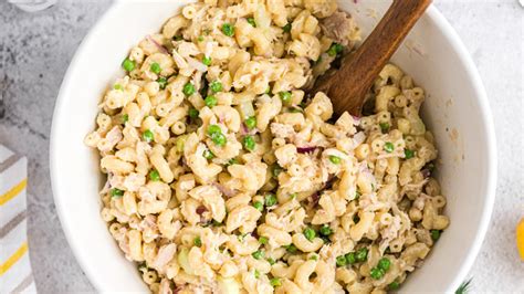 tuna-pasta-salad-recipe-amandas-cookin image