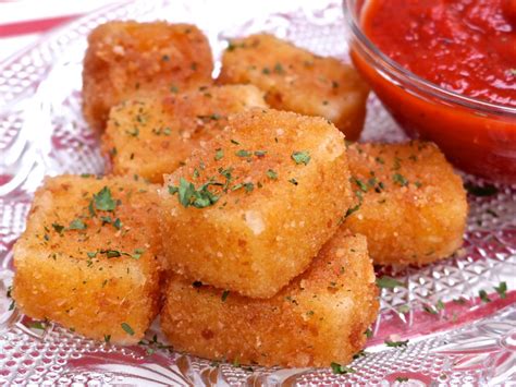 fried-mozzarella-cheese-stick-bites-divas-can-cook image