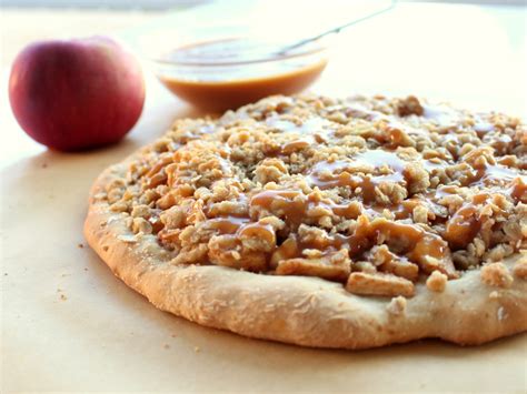 caramel-apple-dessert-pizza-chocolate-with-grace image