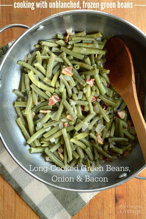 longer-cooked-green-beans-with-onions-and-bacon image