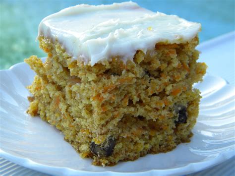 cooks-illustrated-carrot-cake-and-cream-cheese-frosting image