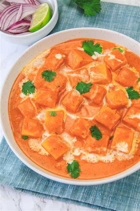 paneer-makhani-spice-up-the-curry image