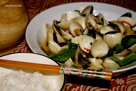 clam-cooked-with-chilli-and-basil-recipe-aries-kitchen image