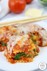 baked-ravioli-with-spinach-easy-weeknight-dinner-idea image
