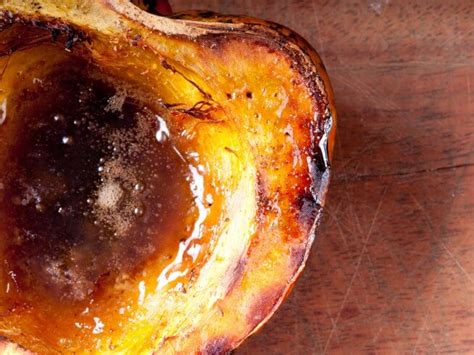 baked-acorn-squash-with-brown-sugar image