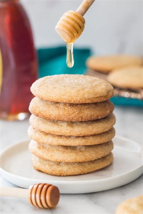 honey-cookies-sugar-spun-run image