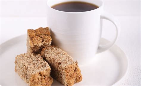 wholewheat-rusks-clover-corporate image