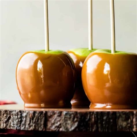 homemade-caramel-apples-sallys-baking-addiction image