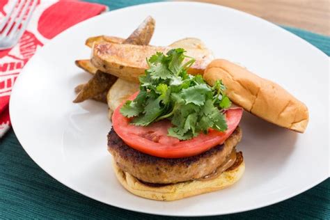 recipe-thai-chicken-burgers-with-hoisin-mayo image