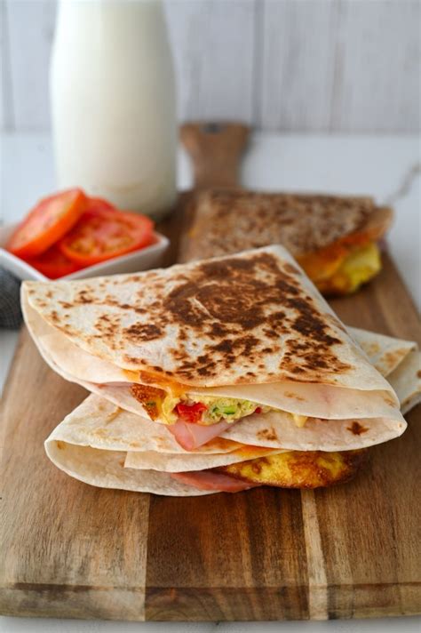 easy-breakfast-tortilla-wraps-mia-kouppa-greek image