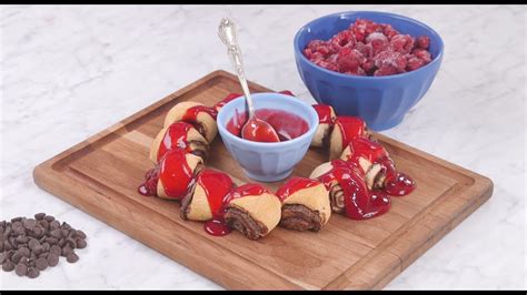 chocolate-raspberry-crescent-ring-youtube image