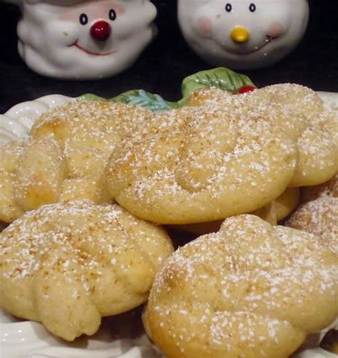 eggnog-kringla-hand-shaped-cookies-christmas image