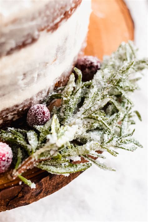 gingerbread-cake-with-mascarpone-cream-cheese-frosting image