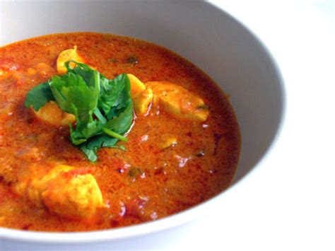 home-style-chicken-curry-eat-well image