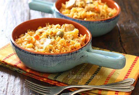 moms-spanish-chicken-and-rice-skinnytaste image