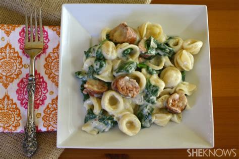 sunday-dinner-pasta-with-sausage-spinach-and-creamy image