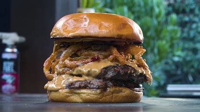 peanut-butter-and-jelly-burger-recipe-recipesnet image