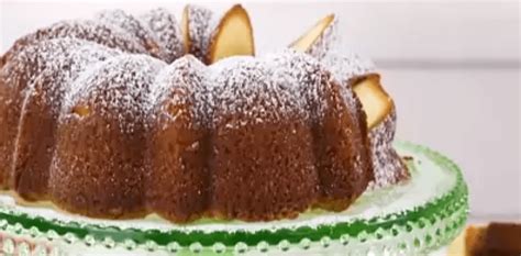 grandmas-20-best-cake-recipes-of-all-time image