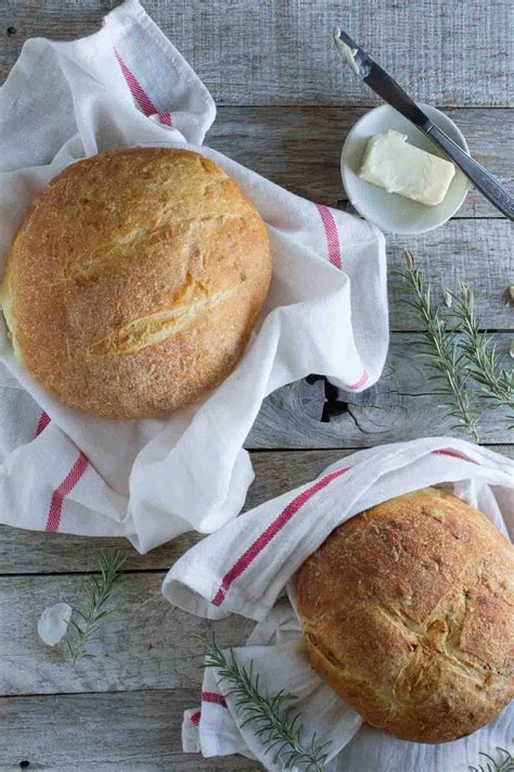 potato-bread-recipe-with-rosemary-and-roasted-garlic image