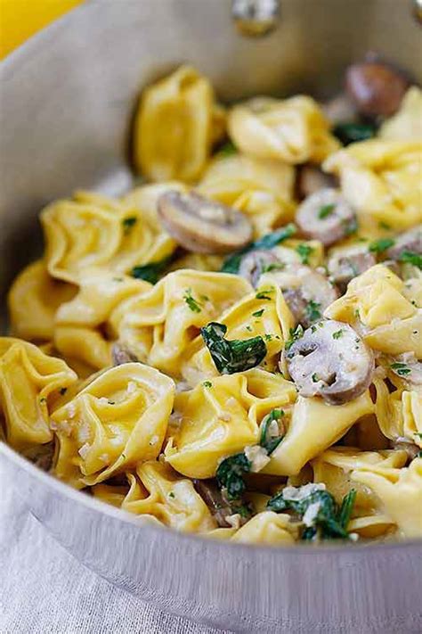 creamy-mushroom-tortellini-recipe-best-crafts-and image