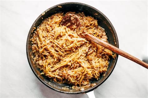 spicy-spaghetti-squash-noodles-paleo-gluten-free image