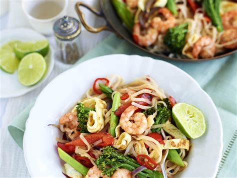 how-to-make-thai-style-prawn-and-tenderstem image