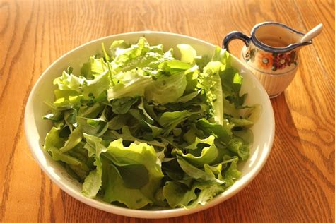 garden-lettuce-salad-dressing-tasty-kitchen image