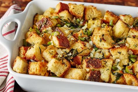 how-to-make-thanksgiving-stuffing-homemade image