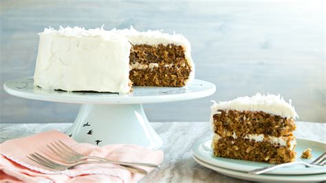how-to-make-carrot-cake-with-cream-cheese-frosting image