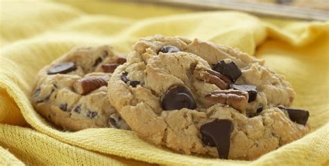 robinhood-ultimate-chocolate-chip-cookies image