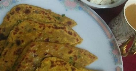 dal-paratha-lentil-stuffed-paratha-recipe-by-anita image