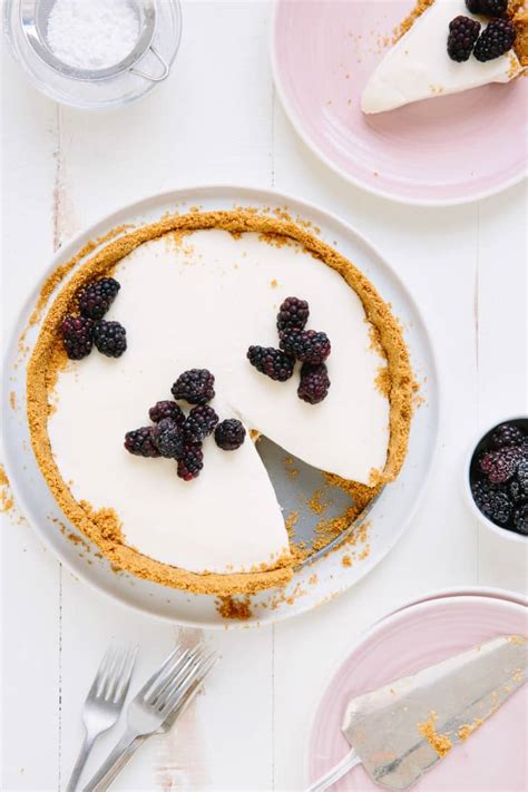 4-mistakes-to-avoid-when-making-no-bake-cheesecake image